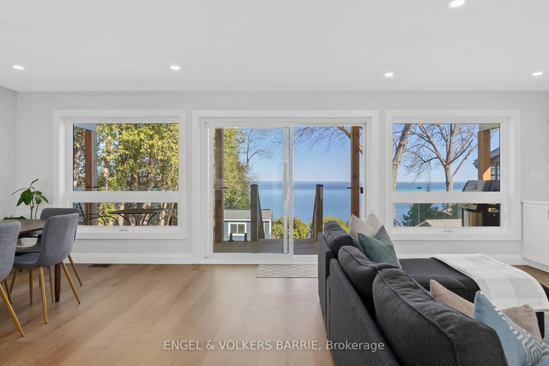 2371 Lakeshore Rd E, Oro-Medonte, L0L 1T0 | Image 3