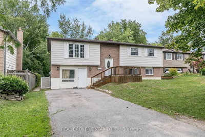 Detached House leased at Upper-18 Chippawa Court, Barrie, Ontario, L4M 5N8 - North Shore - MLS: S12528570