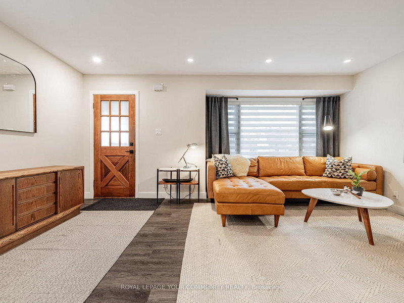 6 Newton St, Barrie, L4M 3N3 | Image 3