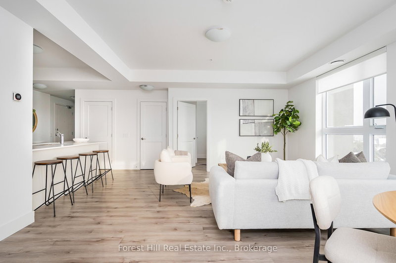 518 - 4 Kimberly Lane, Collingwood, L9Y 5T6 | Image 2