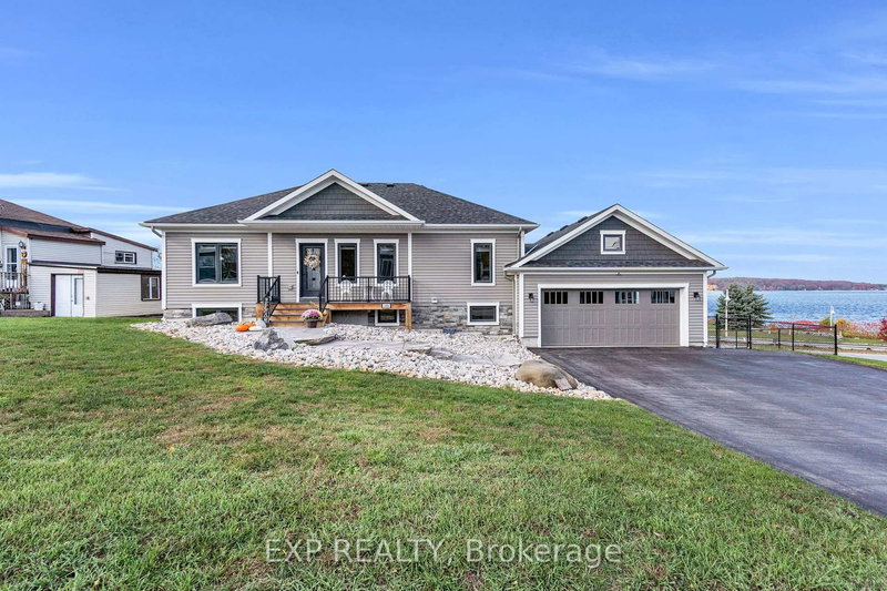 244 Frank St, Midland, L4R 1H4 | Image 2