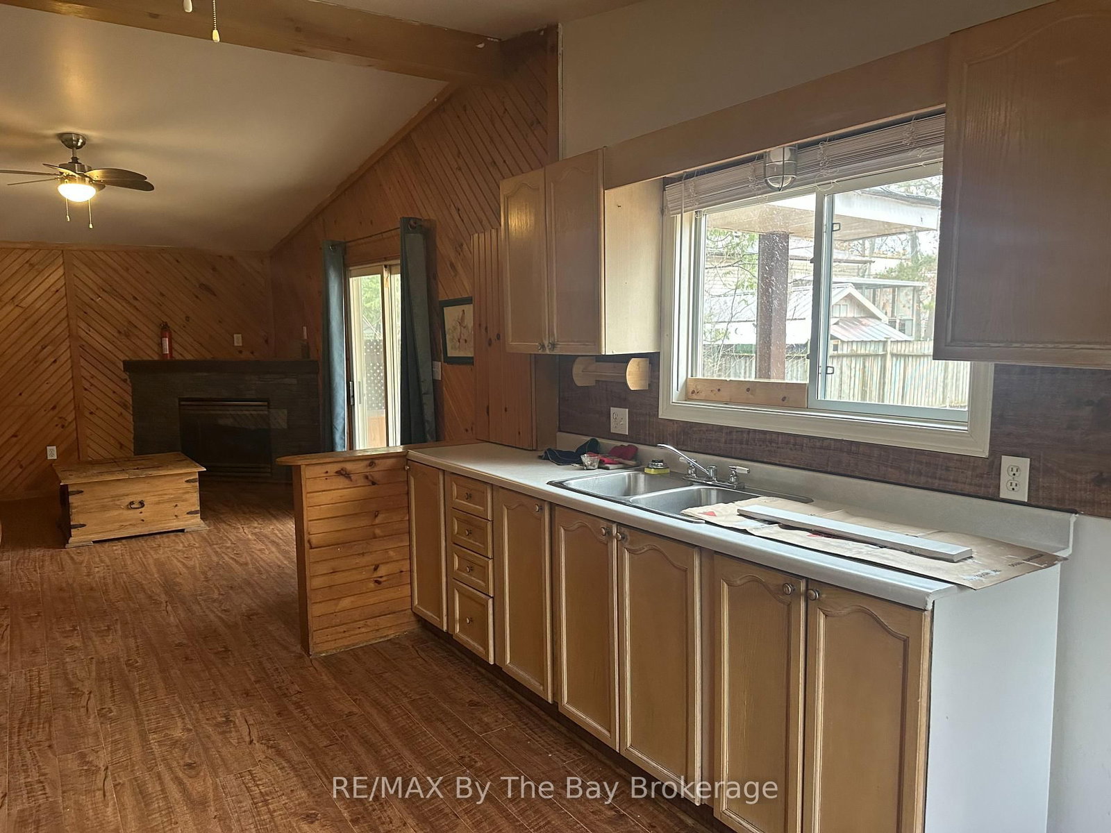 86 30th Street N - Photo 12