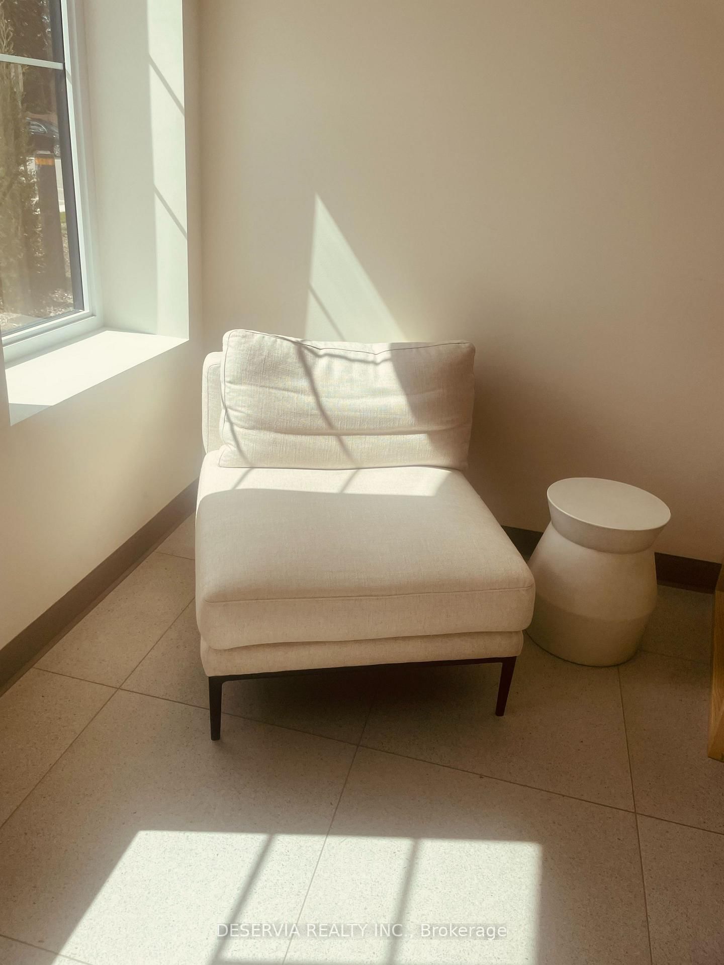 Condo for lease at Unit 205-121 Mary Street, Clearview, Ontario, L0M 1G0 - Creemore - MLS: S12560940