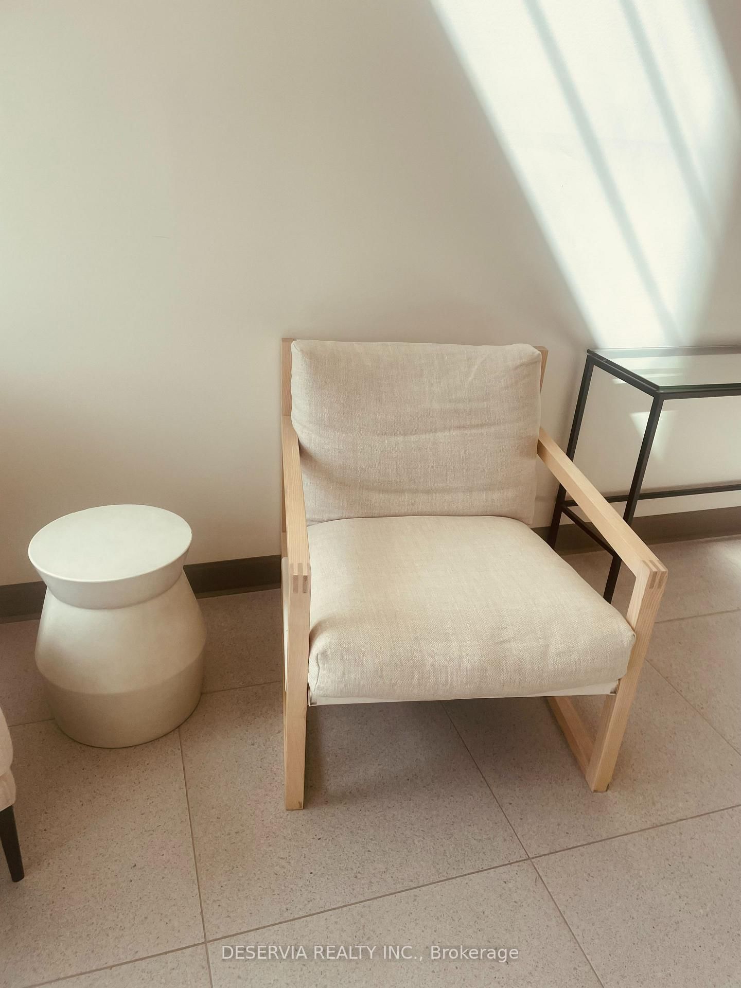 Condo for lease at Unit 205-121 Mary Street, Clearview, Ontario, L0M 1G0 - Creemore - MLS: S12560940