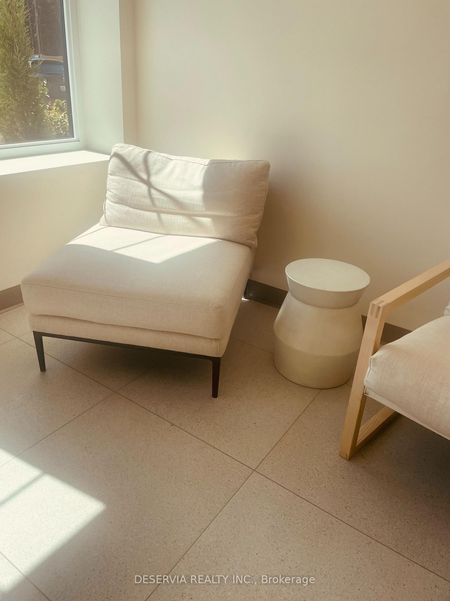 Condo for lease at Unit 205-121 Mary Street, Clearview, Ontario, L0M 1G0 - Creemore - MLS: S12560940