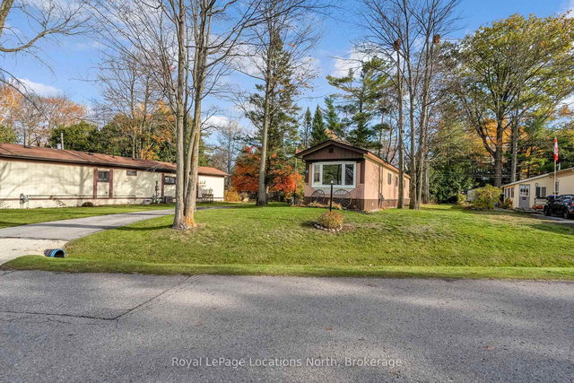 52 GEORGIAN GLEN Drive