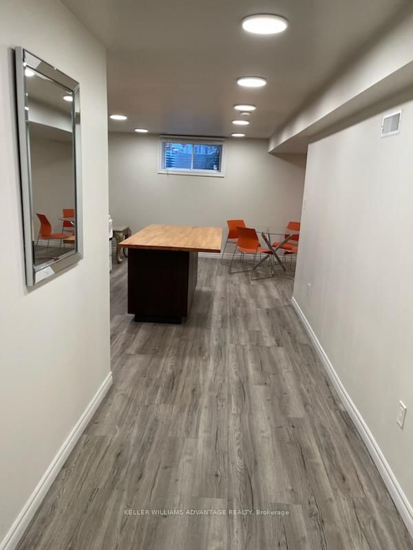 Lower - 16 Nicole Marie Ave, Barrie, L4M 6Y8 | Image 2