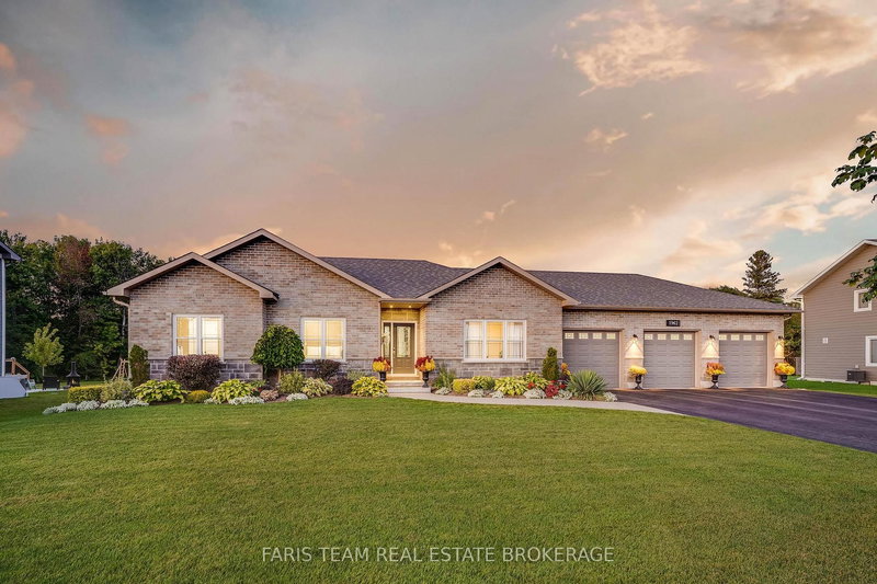 1962 Elana Dr, Severn, L3V 0C2 | Image 2