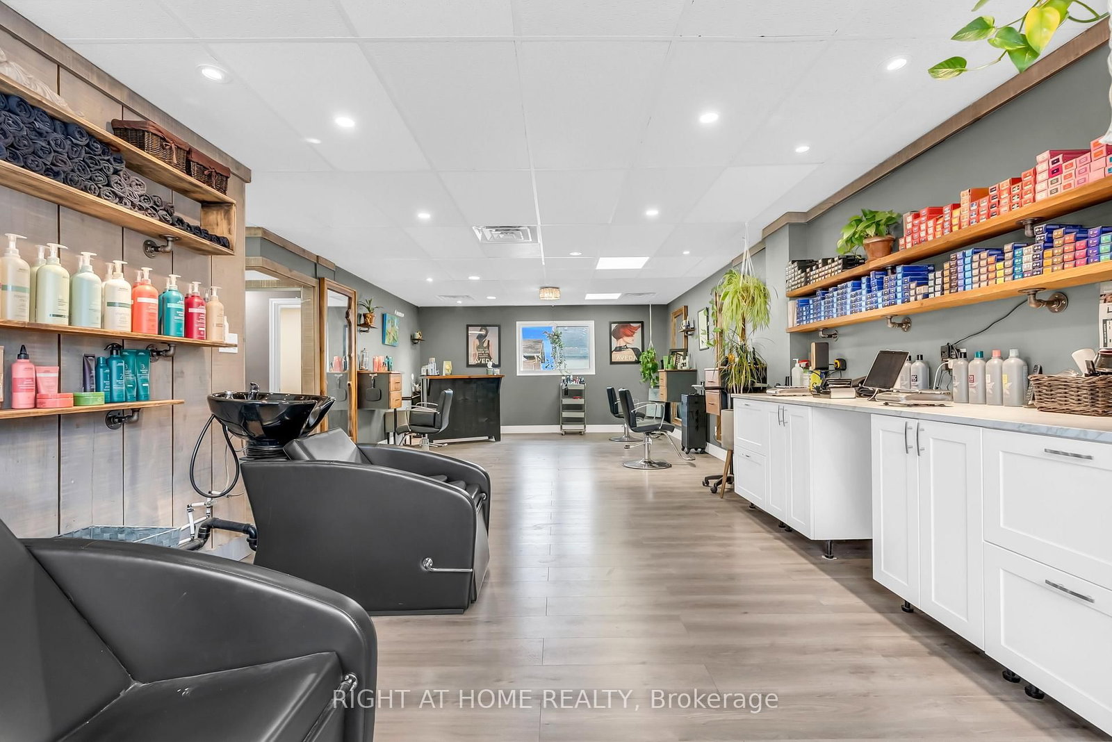 32 Matchedash Street N - Photo 7