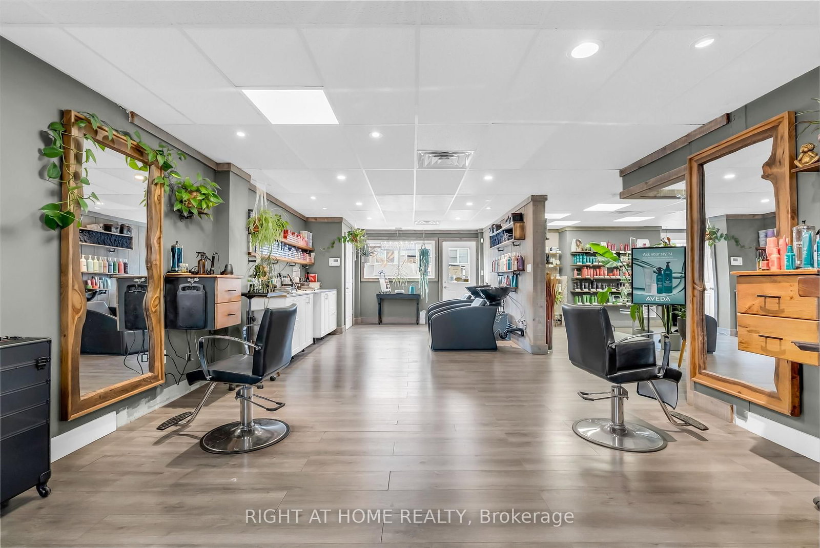 32 Matchedash Street N - Photo 8