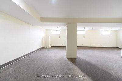 339 Hume Street — photo 3