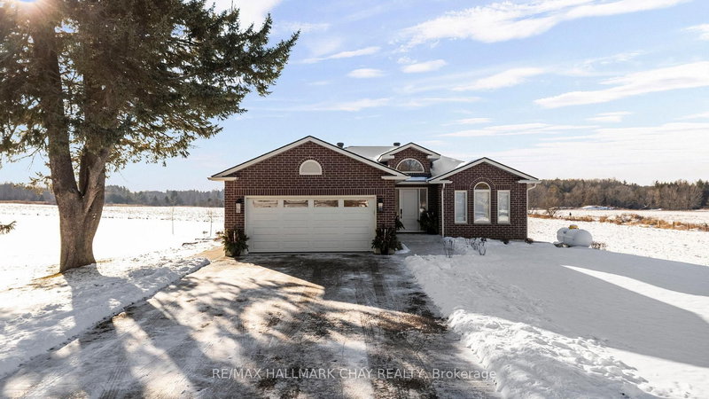 930 Marshall Rd, Tiny, L0K 2E1 | Image 2