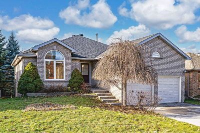 Detached House sold at 63 River Ridge Road, Barrie, Ontario, L4N 7E8 - Bayshore - MLS: S12581734
