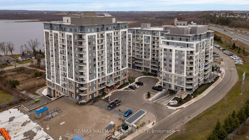 1105 - 58 Lakeside Terr, Barrie, L4N 9S2 | Image 2