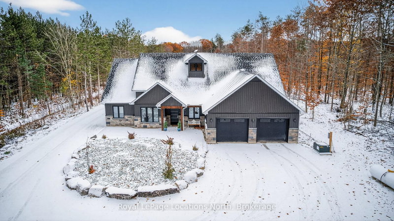 3511 Rainbow Valley Rd W, Springwater, L0M 1S0 | Image 3