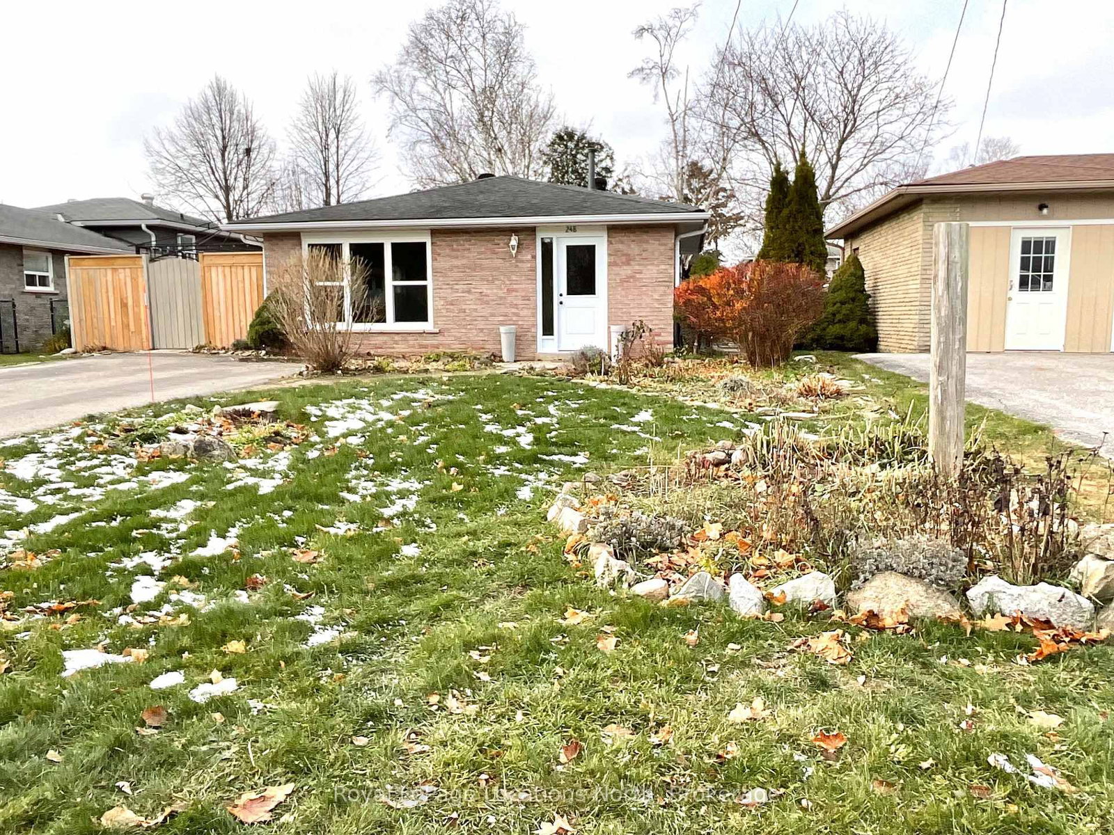 Detached House for sale at 248 Eric Street, Clearview, Ontario, L0M 1S0 - Stayner - MLS: S12588966