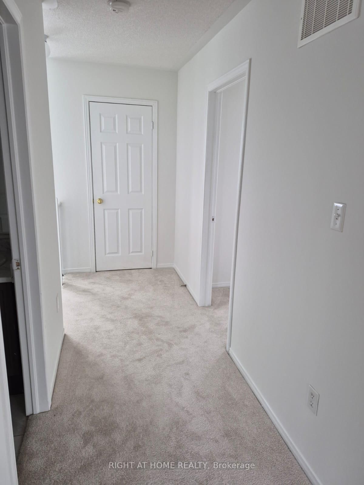 Townhouse for sale at 3 PEARTREE Court, Barrie, Ontario, L4N 6N7 - Allandale Heights - MLS: S12602366