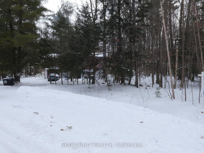 LOT 577 FOREST Circ, Tiny, L9M 1R3 | Image 2