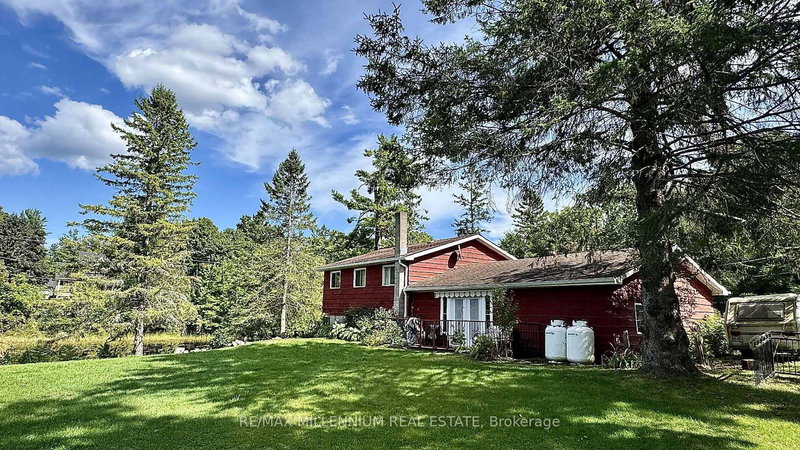 home for sale on 3741 Cedar Rapids Drive S