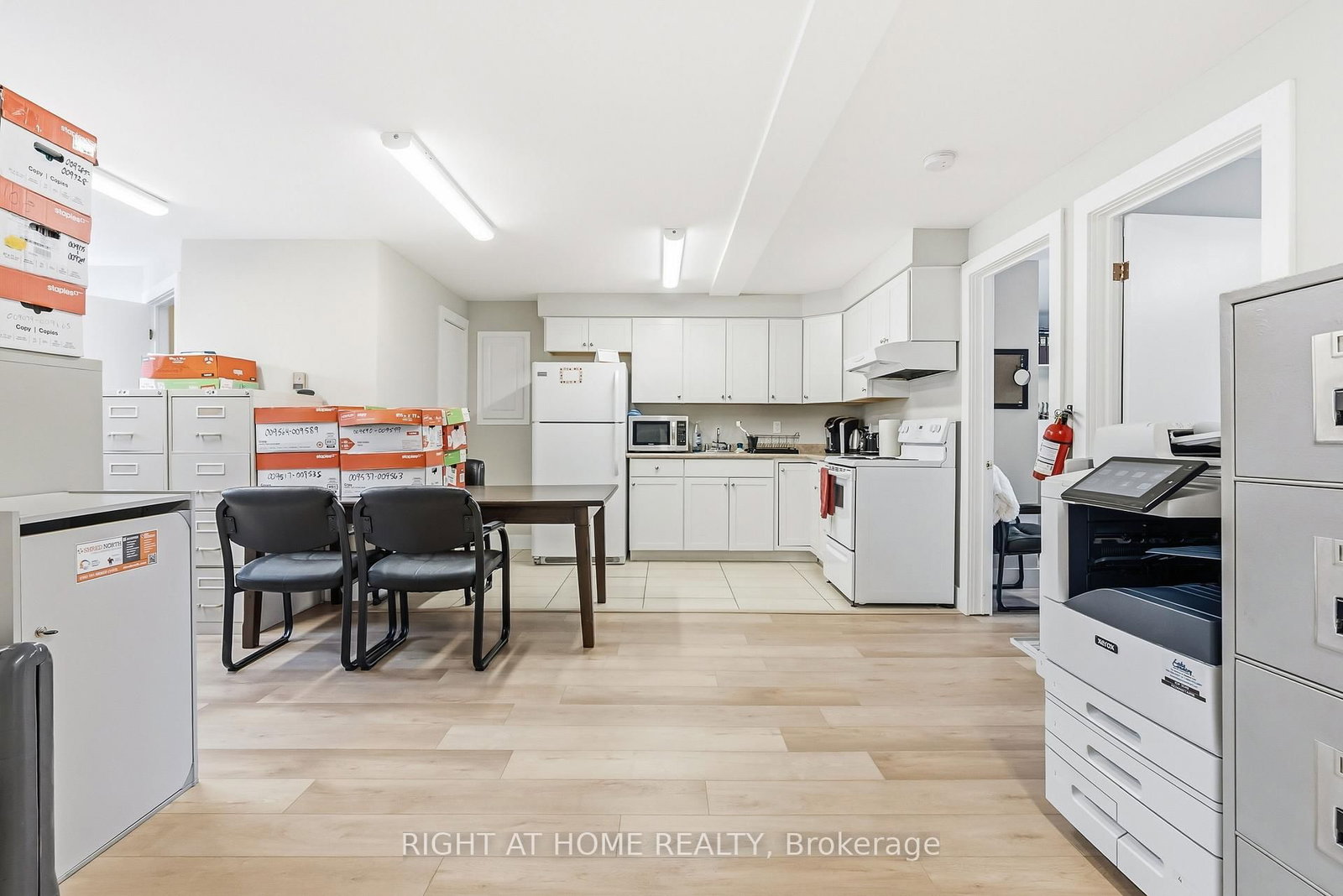 32 Matchedash Street N - Photo 34