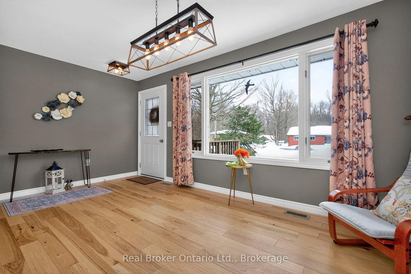 16 Mundy Avenue