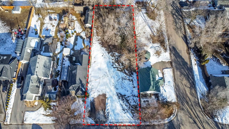 40 Perry St, Barrie, L4N 2G3 | Image 2