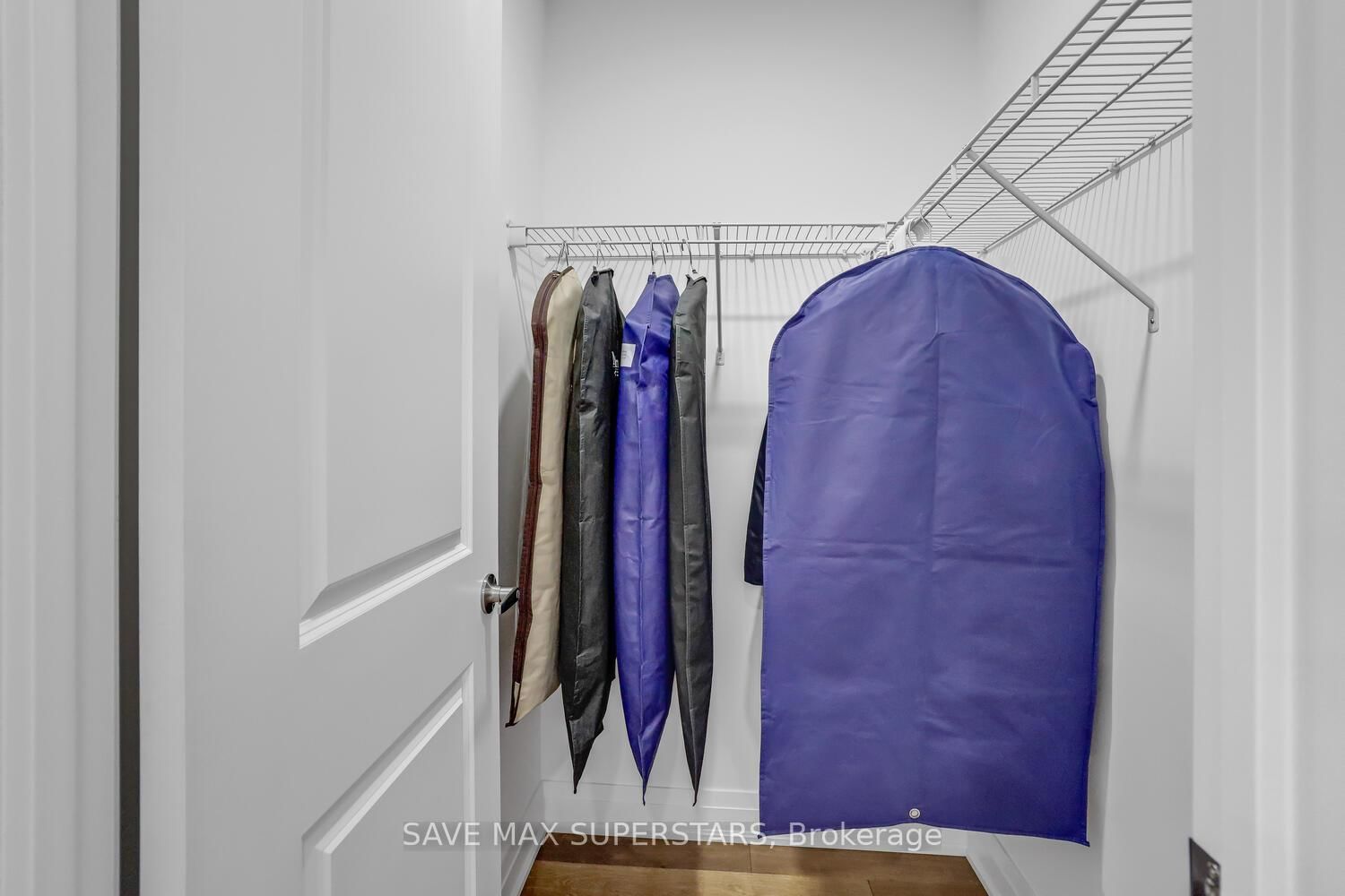 Detached House for sale at 159 Franklin Trail, Barrie, Ontario, L9J 0J1 - Rural Barrie Southwest - MLS: S12648388