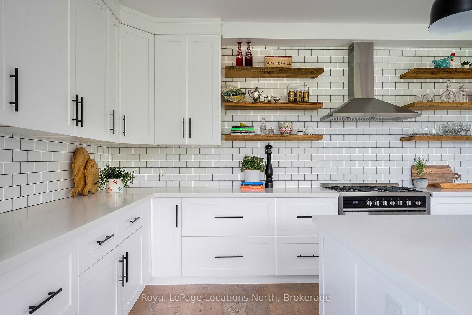 Detached House for sale at 49 Stanley Street, Collingwood, Ontario, L9Y 0G7 - Collingwood - MLS: S12653048