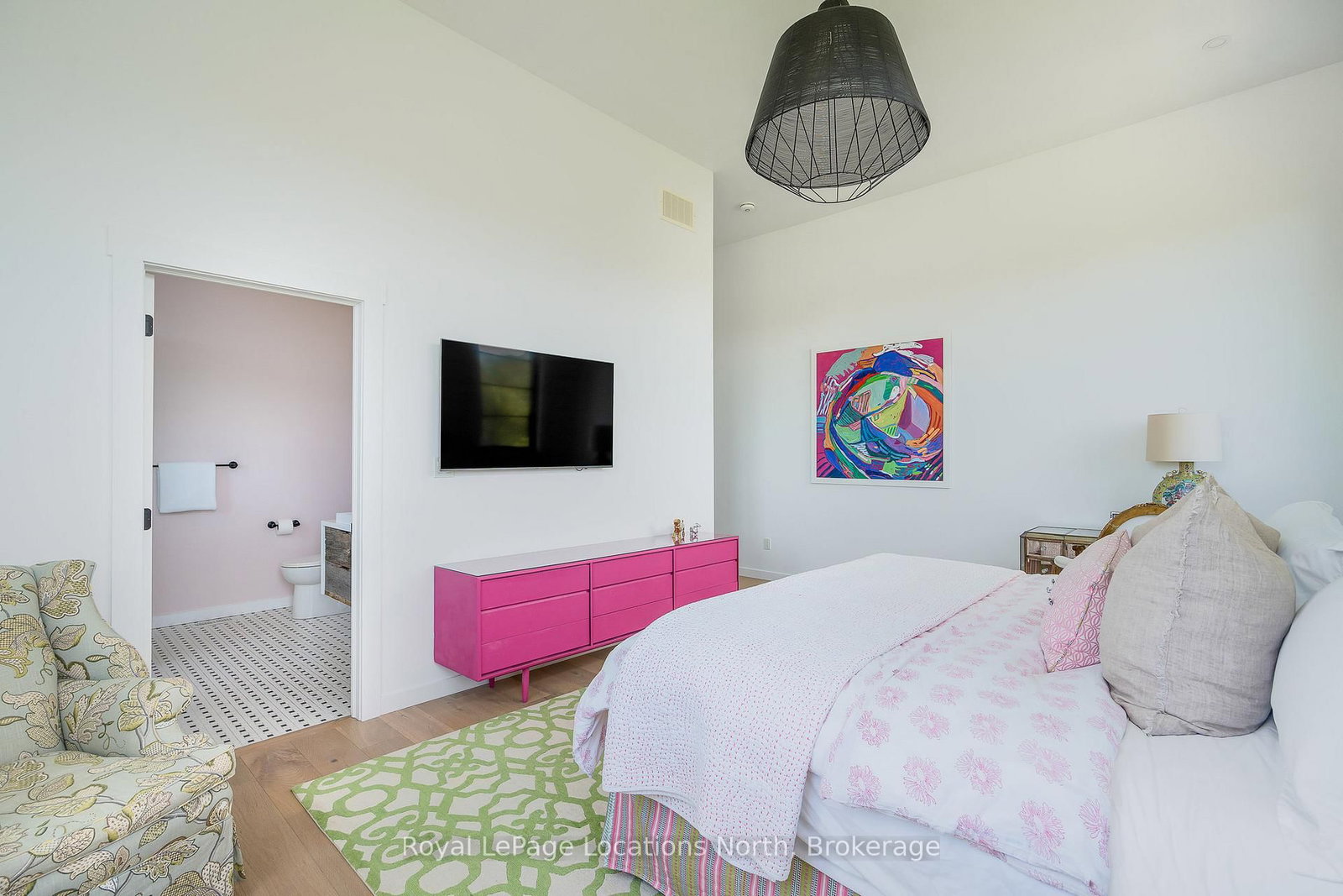 Detached House for sale at 49 Stanley Street, Collingwood, Ontario, L9Y 0G7 - Collingwood - MLS: S12653048