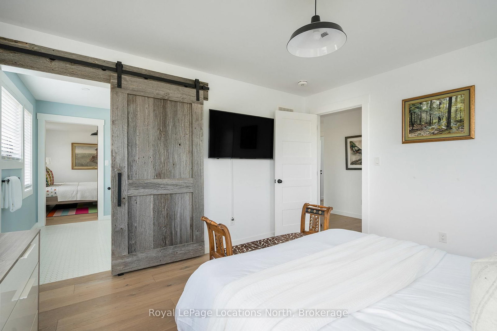 Detached House for sale at 49 Stanley Street, Collingwood, Ontario, L9Y 0G7 - Collingwood - MLS: S12653048