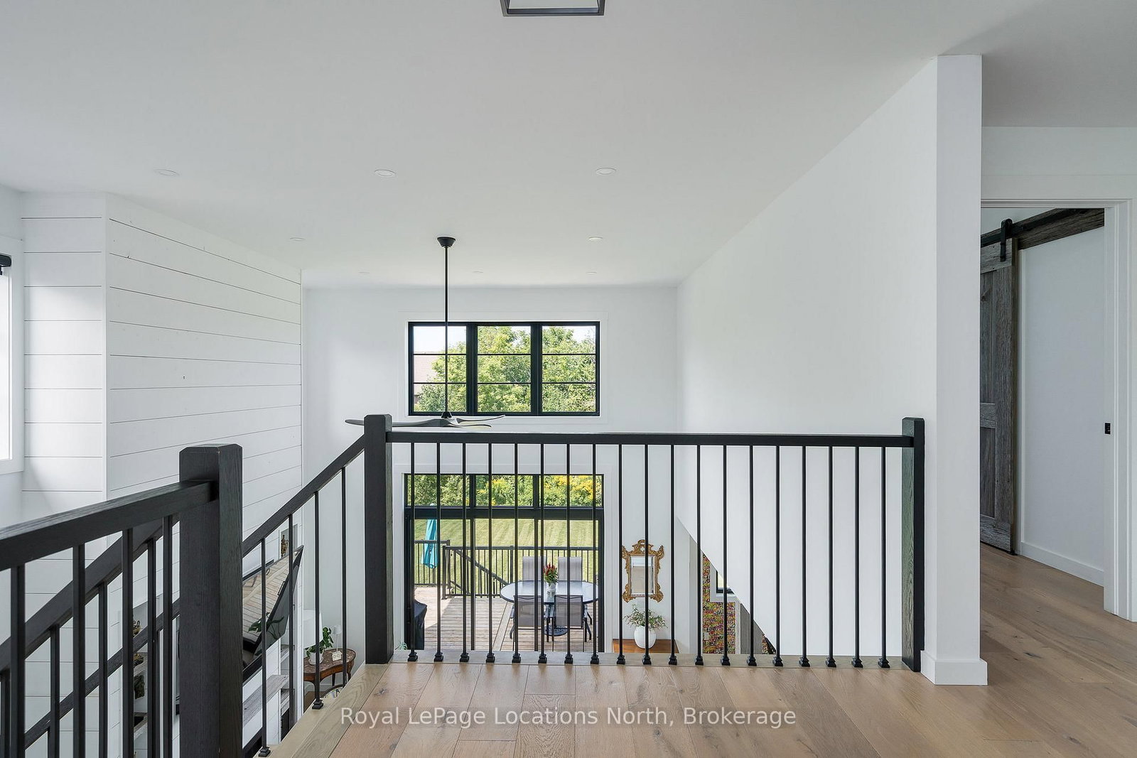 Detached House for sale at 49 Stanley Street, Collingwood, Ontario, L9Y 0G7 - Collingwood - MLS: S12653048