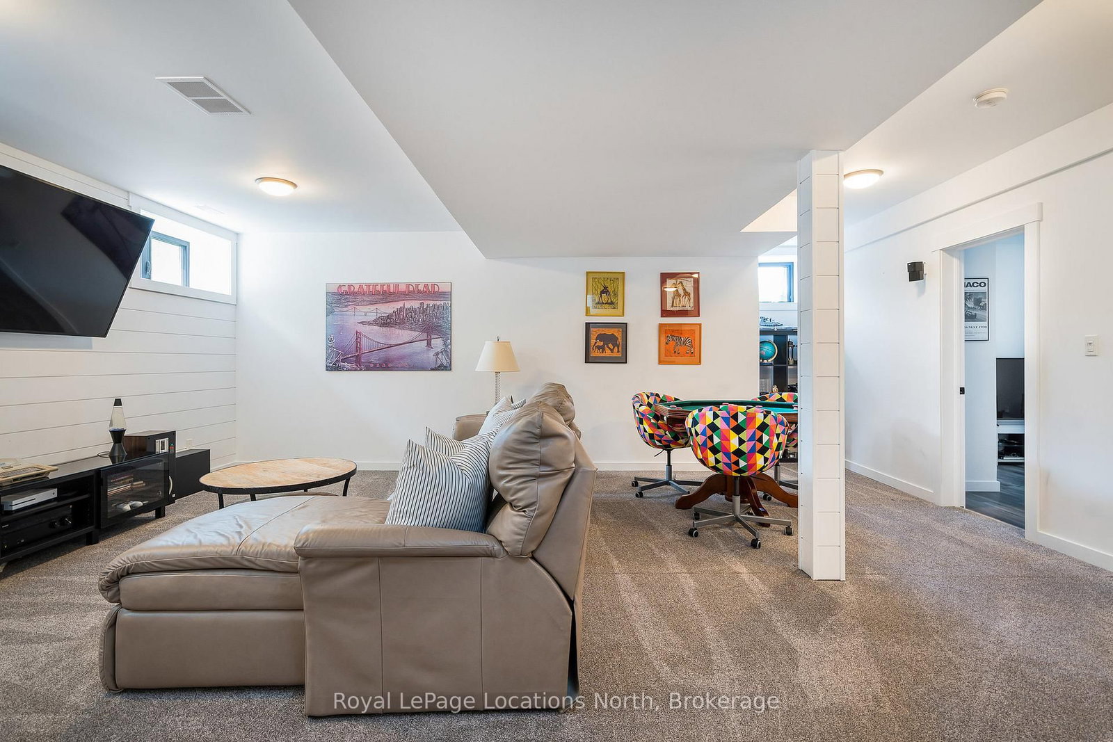 Detached House for sale at 49 Stanley Street, Collingwood, Ontario, L9Y 0G7 - Collingwood - MLS: S12653048