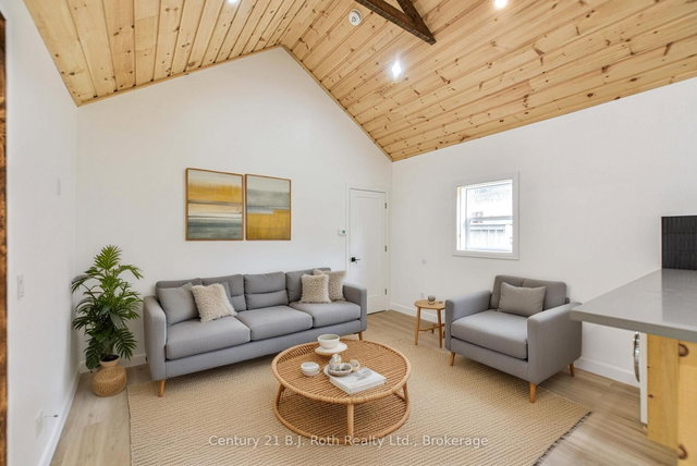 Unit C - 274 Mississaga Street W