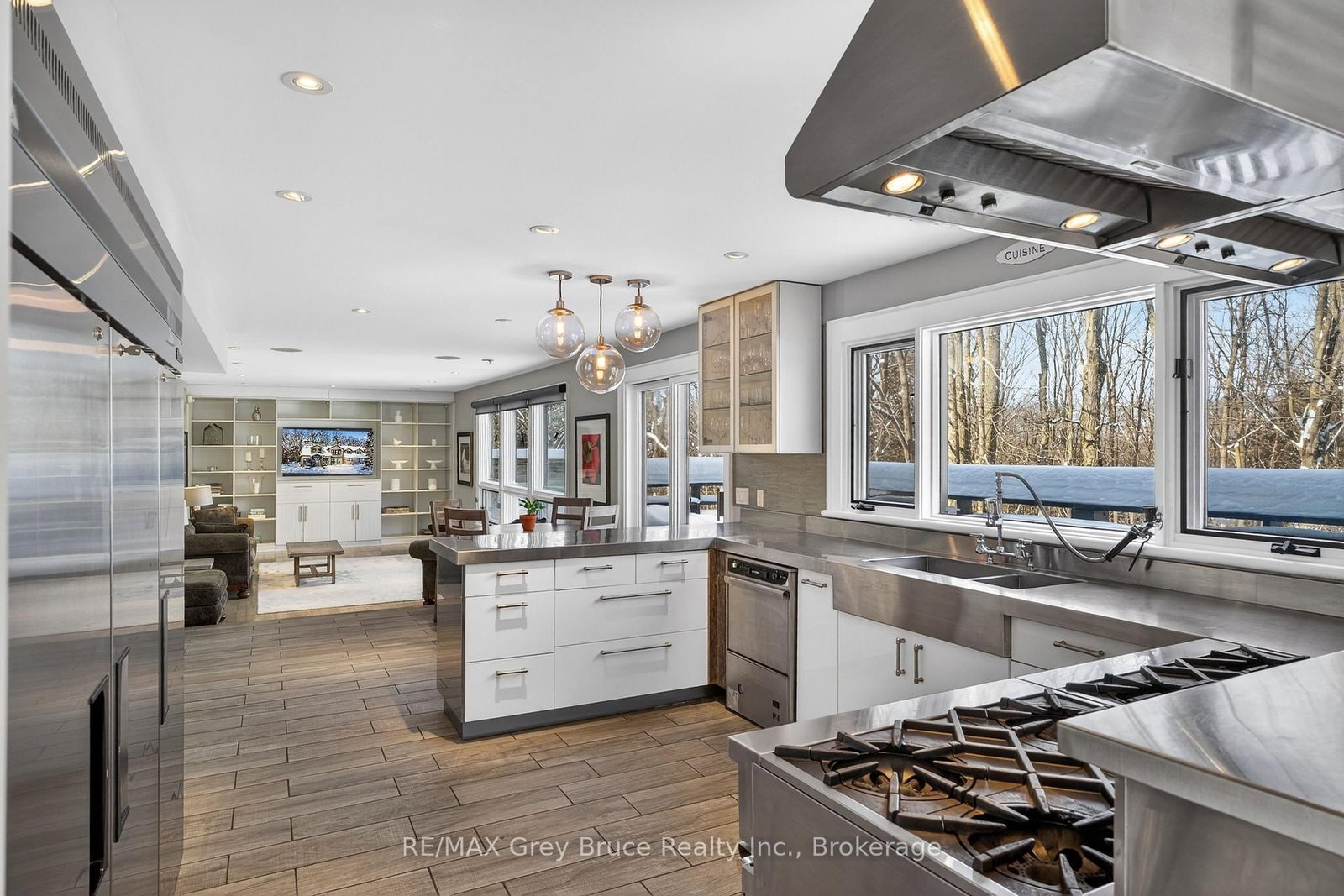 3476 Garden Of Eden Road • Clearview, ON photo 15