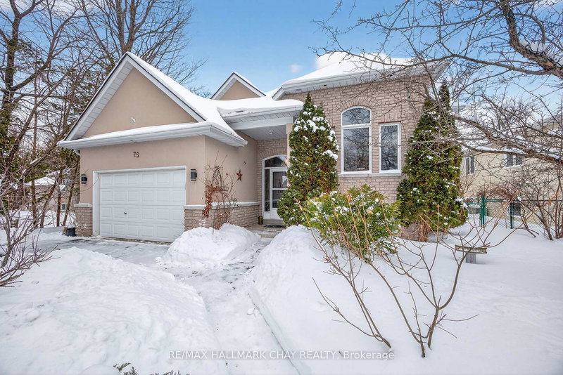 75 62nd St S, Wasaga Beach, L9Z 1V5 | Image 2