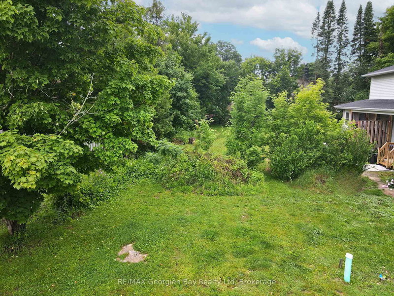 192 Seventh St, Midland, L4R 3Z5 | Image 2