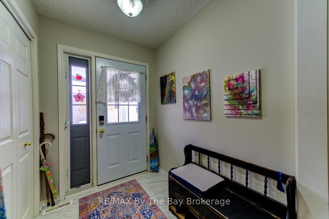 27 Pennsylvania Avenue E