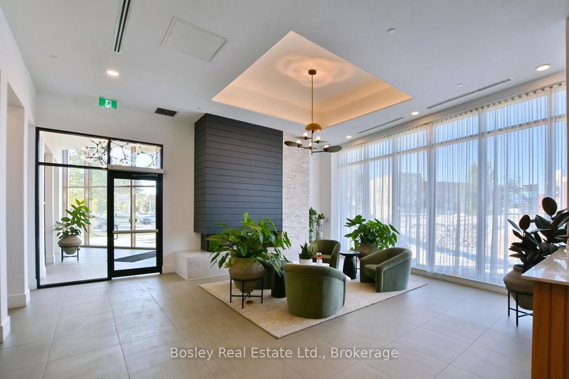 227 - 31 Huron St, Collingwood, L9Y 0E8 | Image 2