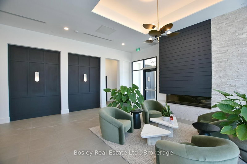 227 - 31 Huron St, Collingwood, L9Y 0E8 | Image 3