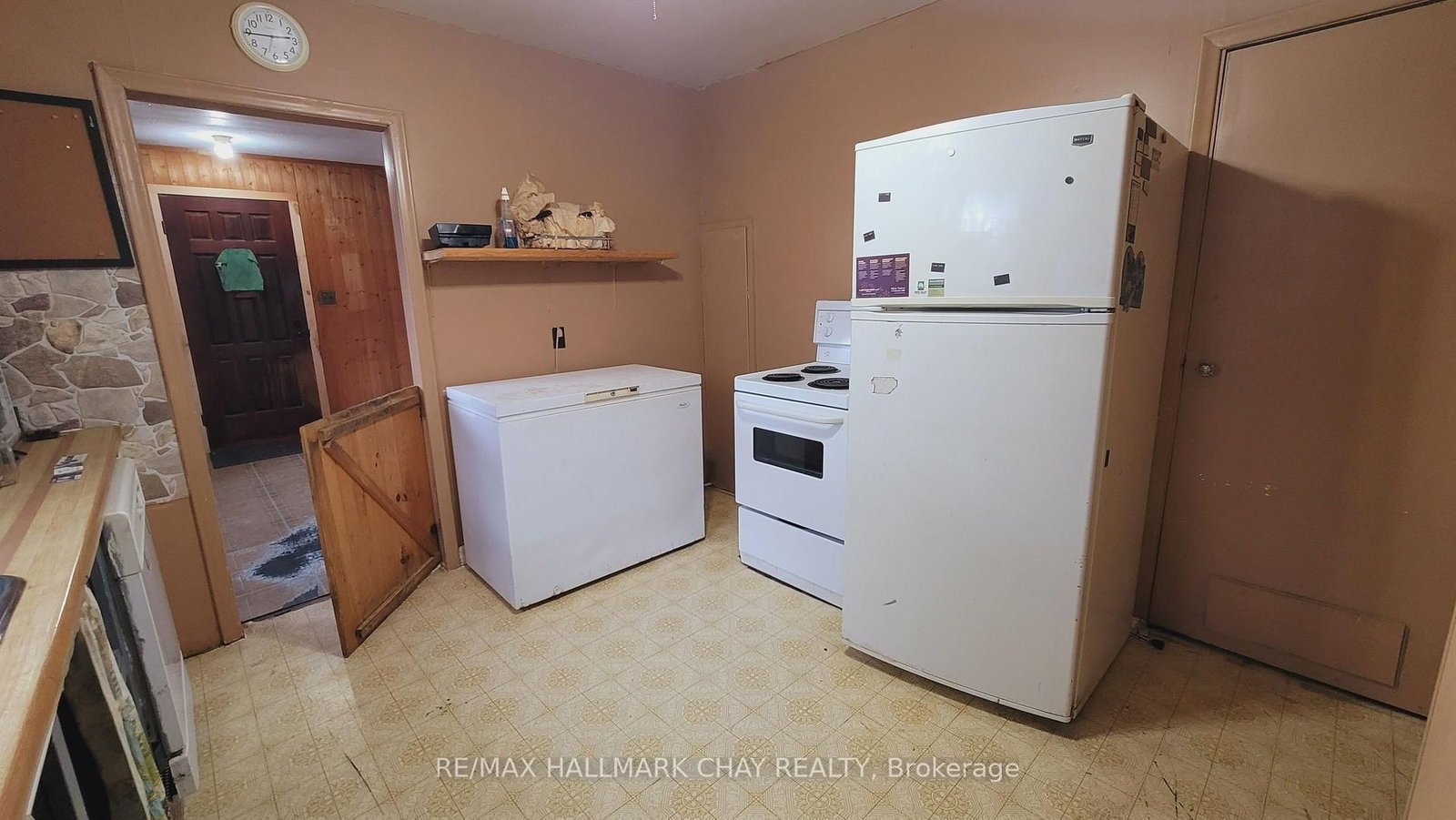 Listing Image 15