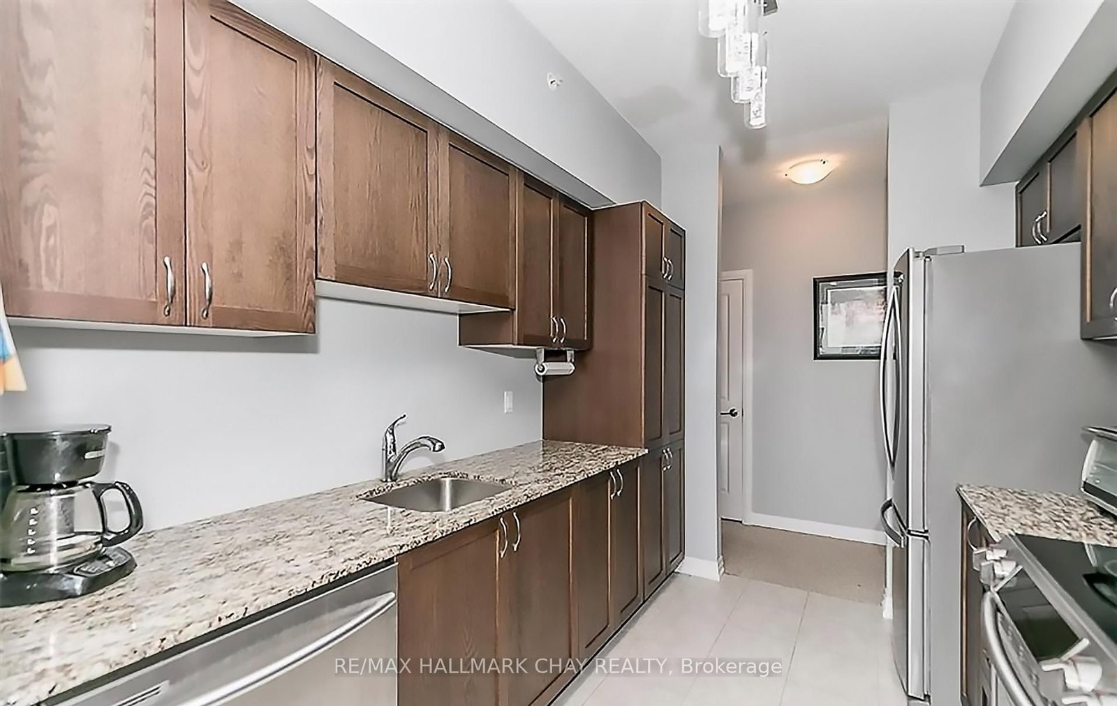 Condo for sale at 302-306 Essa Road, Barrie, Ontario, L9J 0H5 - Ardagh - MLS: S12689170