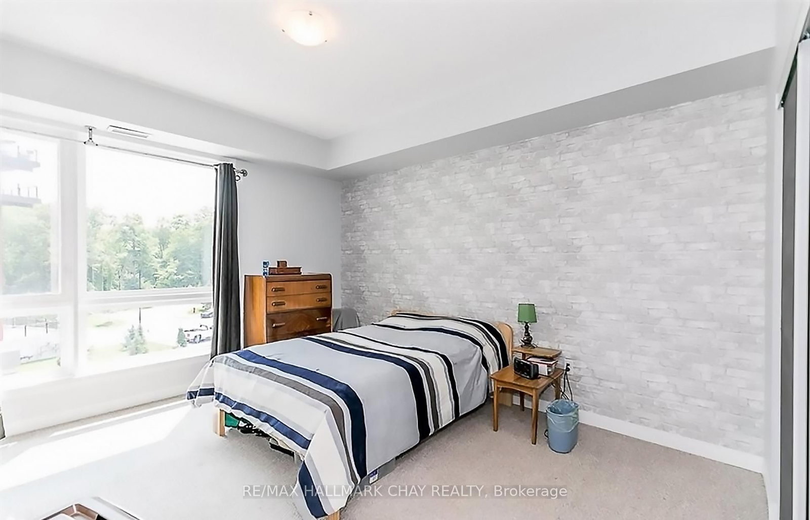 Condo for sale at 302-306 Essa Road, Barrie, Ontario, L9J 0H5 - Ardagh - MLS: S12689170