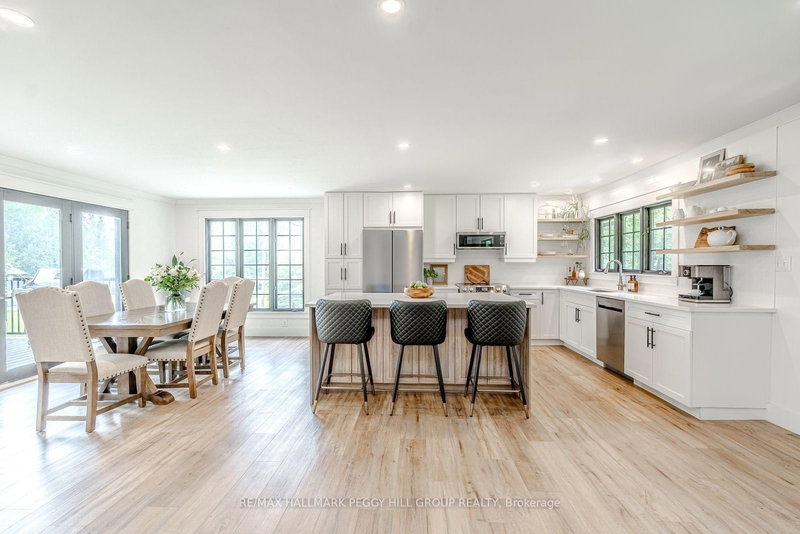 2764 Fairgrounds Rd, Severn, L3V 0Y2 | Image 3