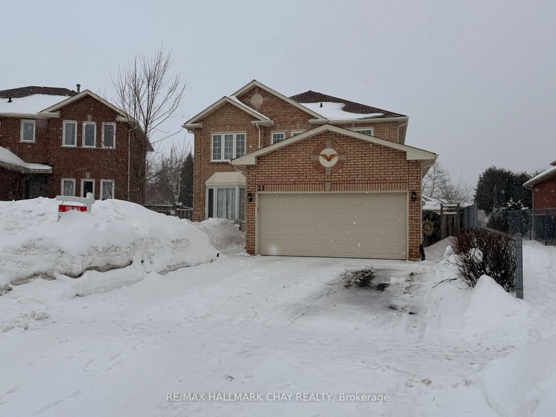 21 Barwick Dr, Barrie, L4N 6Z7 | Image 2