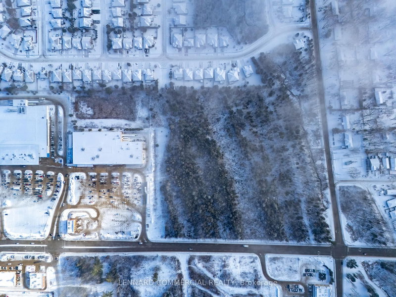 125 45th St N, Wasaga Beach, L9Z 1Z4 | Image 3