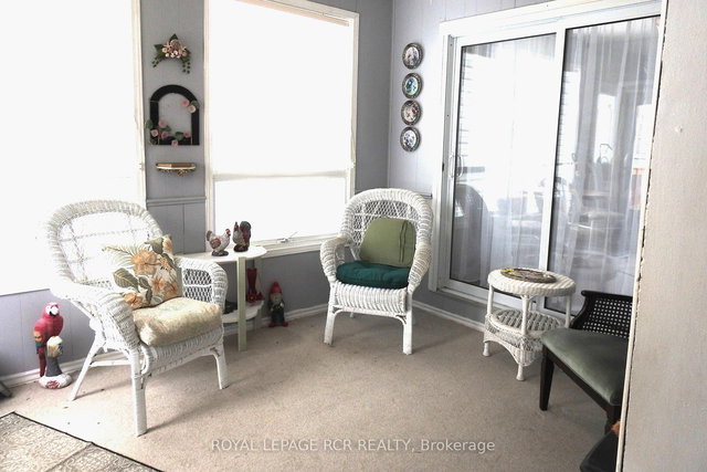 8 Claremont Crescent