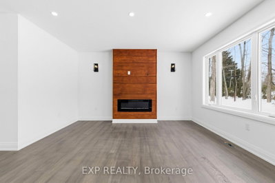 49 Beaufort Crescent — photo 5