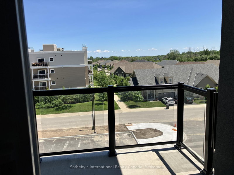 407 - 4 Kimberly Lane, Collingwood, L9Y 5T6 | Image 3