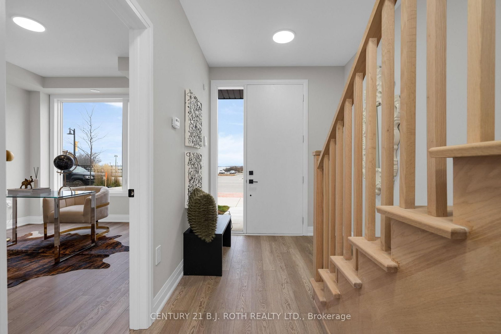 Listing Image 3