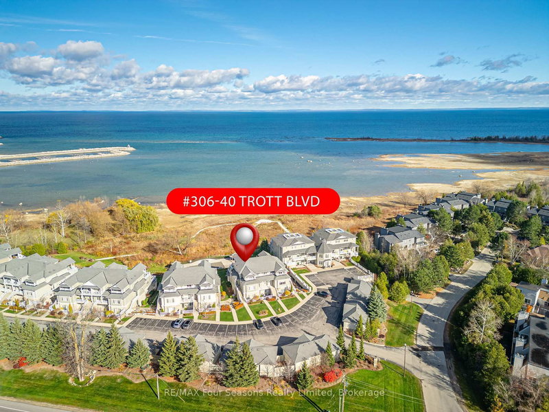 306 - 40 Trott Blvd, Collingwood, L9Y 5K5 | Image 2
